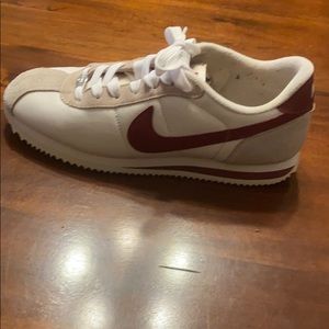 Men’s Cortez’s great condition and clean.